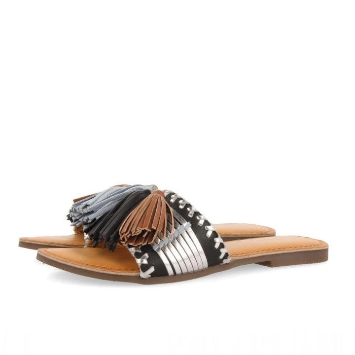GIOSEPPO CHOISEL BLACK SANDALS - Image 3